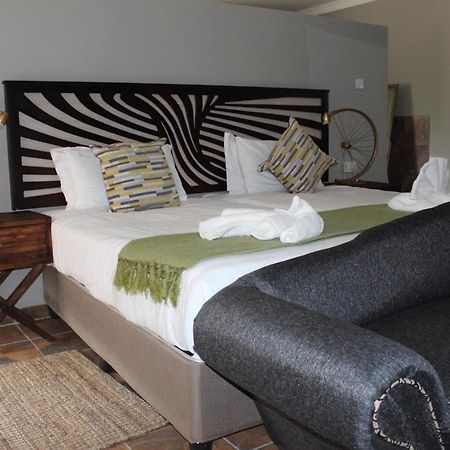 Rivermews Hotel And Spa Maun Exterior foto